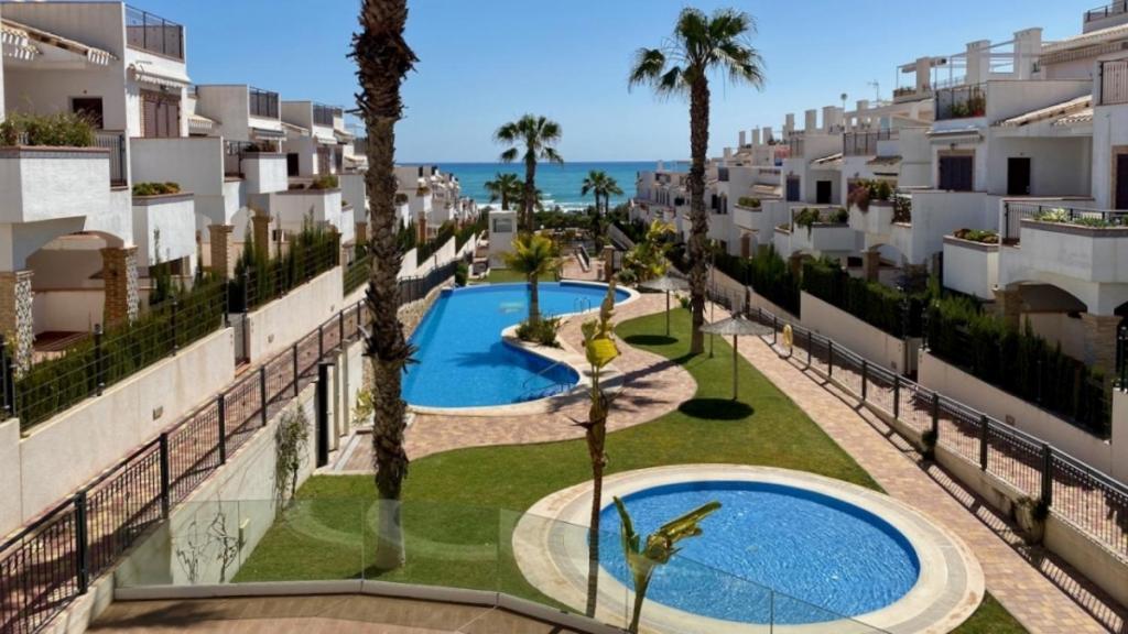 Apartamento Azul Beach Торевьиа Экстерьер фото