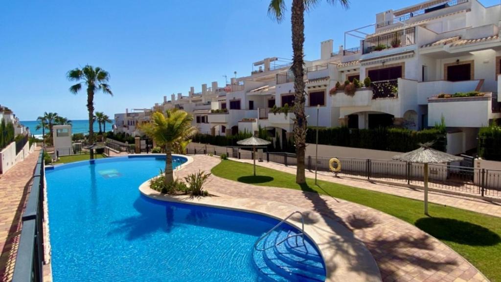 Apartamento Azul Beach Торевьиа Экстерьер фото